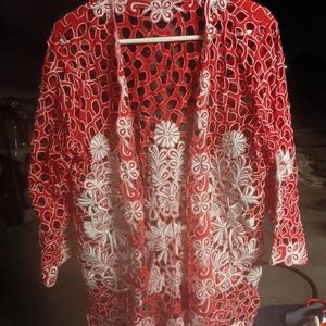Elegant Red and White Lace Women's Top